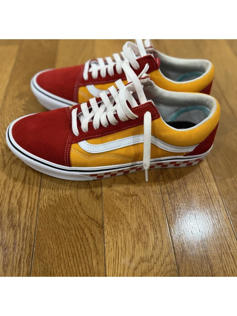 Size 10 US Men’s Vans Old Skool ComfyCush Red Yellow Skate Casual Shoes